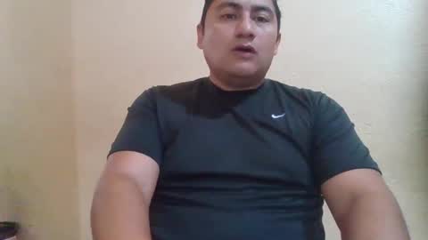 latin_man18 online show from March 8, 3:11 pm