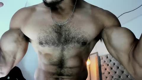Snapshot of latinhotboys1 chatting on December 14, 4:23 am Zeus online show from December 14, 4:23 am