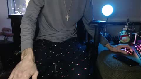 latinlover513 online show from February 15, 6:12 pm