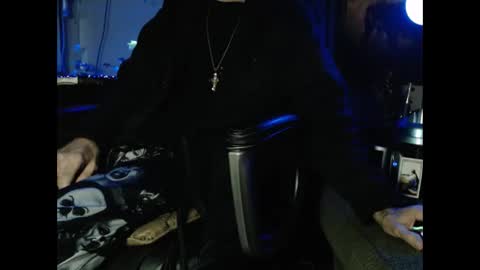 latinlover513 online show from December 13, 7:26 am