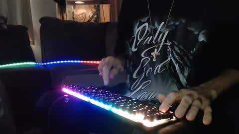 latinlover513 online show from September 8, 2:38 pm