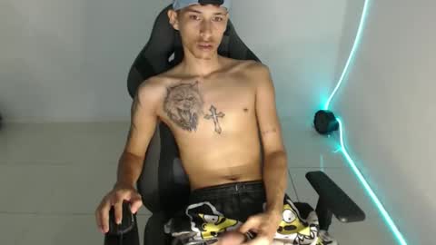 latinoalpha73 online show from March 1, 11:54 am