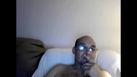 Snapshot of latinoinfla chatting on February 16, 2:54 am latinoinfla online show from February 16, 2:54 am