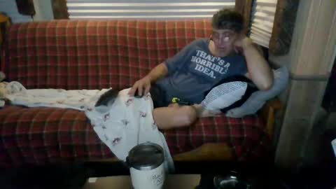 Snapshot of latniter742349 chatting on October 5, 3:10 am latniter online show from October 5, 3:10 am