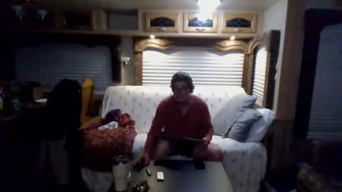 Snapshot of latniter742349 chatting on February 25, 7:09 am latniter online show from February 25, 7:09 am