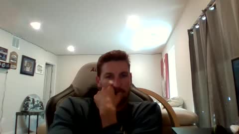 latvianhammer302 online show from November 6, 2:20 pm