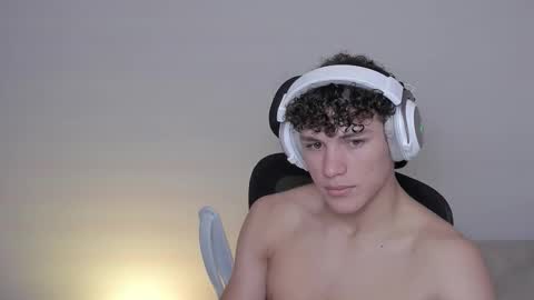 Laureent online show from October 16, 8:55 am