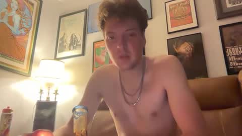 lausfavorite online show from October 22, 4:16 am