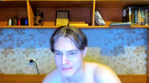 Snapshot of lazaret1k chatting on December 11, 8:05 pm Vladi online show from December 11, 8:05 pm