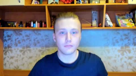 Snapshot of lazaret1k chatting on February 1, 1:12 am Vladi online show from February 1, 1:12 am