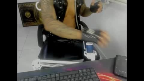 leather_king_of_bitches online show from March 22, 3:00 am