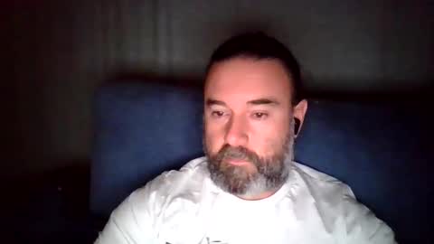 lecheare28 online show from November 18, 6:22 pm