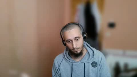 lefrenchiies online show from January 11, 12:09 pm