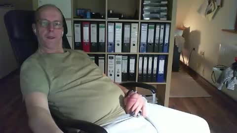 Dave online show from February 1, 12:20 am