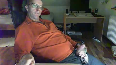 Snapshot of lefti27 chatting on December 25, 11:20 pm Dave online show from December 25, 11:20 pm