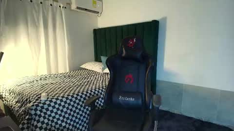  Lei  online show from November 1, 11:31 pm