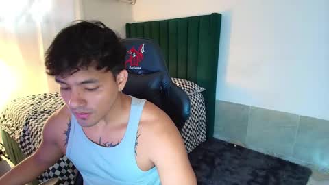  Lei  online show from January 14, 7:06 pm