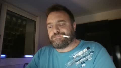 Ange online show from December 6, 6:06 pm
