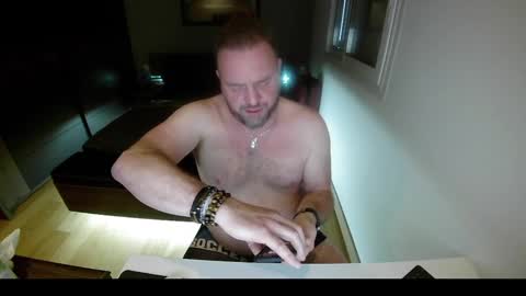 Ange online show from March 8, 4:05 pm