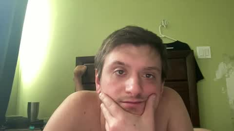 Snapshot of lennyhenny2024 chatting on December 5, 5:29 pm lenny online show from December 5, 5:29 pm