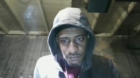 leo199984 online show from February 1, 9:13 pm