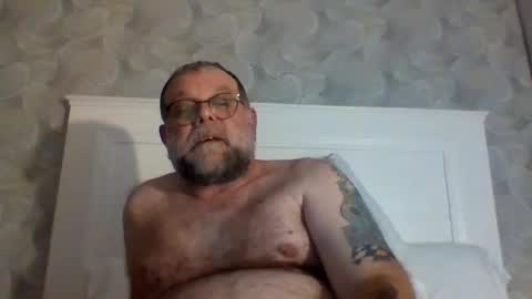 leo71313 online show from October 9, 4:39 am