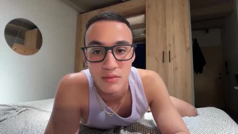 leo online show from November 21, 5:50 am