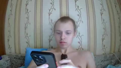 leo_timm online show from March 1, 10:48 am