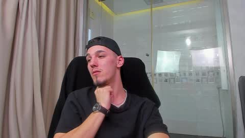 LeoIsaiah online show from December 17, 6:35 am