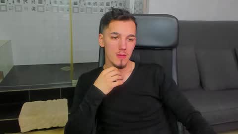 LeoIsaiah online show from January 12, 8:57 am