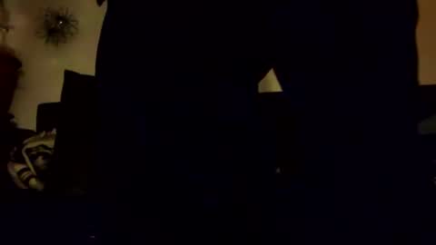 leolongbln online show from January 2, 4:20 am