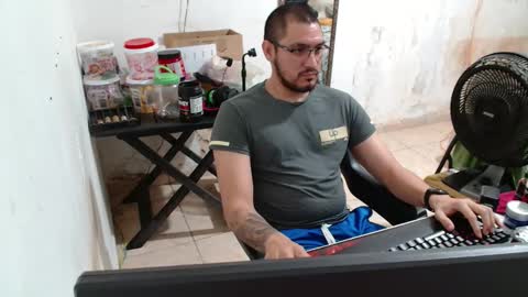 leonino231 online show from October 9, 11:20 pm