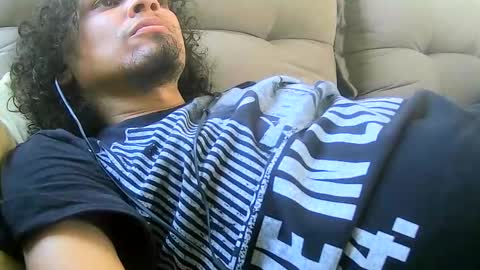 leonnxv online show from October 12, 1:05 pm