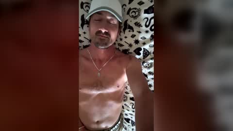 leopardlover79 online show from March 24, 6:35 pm