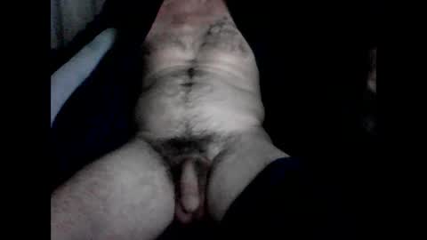 Snapshot of leweylewy chatting on February 19, 2:55 am leweylewy online show from February 19, 2:55 am