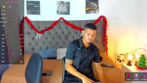 lewis online show from December 14, 7:25 pm