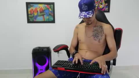 Andres online show from October 18, 10:15 pm