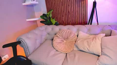 Liam Collins online show from November 24, 12:39 pm