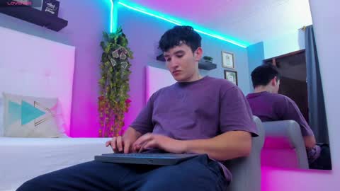 liam_conorr online show from January 27, 12:16 pm