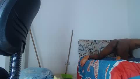 liam online show from October 12, 3:50 pm