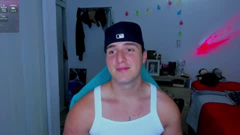 Snapshot of liam_oficial chatting on January 18, 3:13 am liam online show from January 18, 3:13 am