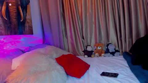 Snapshot of liam_oficial chatting on September 19, 2:34 am liam online show from September 19, 2:34 am