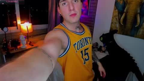 liam online show from March 25, 3:10 am