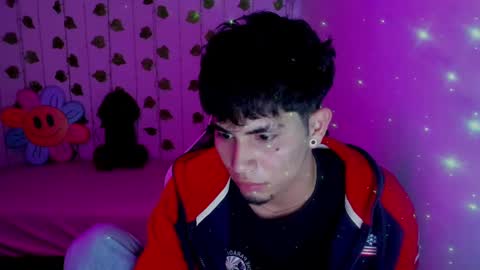 Snapshot of liam_ruiz_ chatting on February 12, 1:30 am Liam online show from February 12, 1:30 am