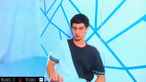 liam_scott7 online show from September 28, 12:52 am