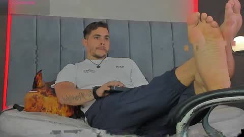 Liam online show from April 8, 8:17 pm