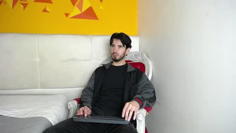 LiamLuxe online show from January 6, 12:13 pm