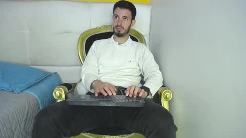 LiamLuxe online show from September 10, 2:59 pm