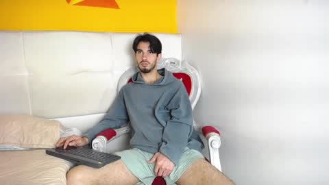 LiamLuxe online show from December 21, 12:38 pm
