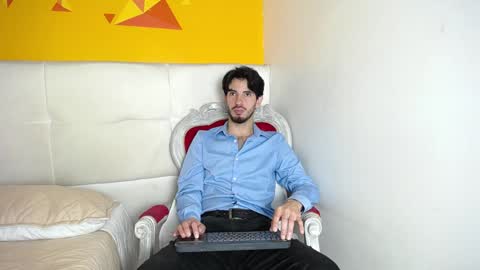 LiamLuxe online show from December 20, 12:49 pm